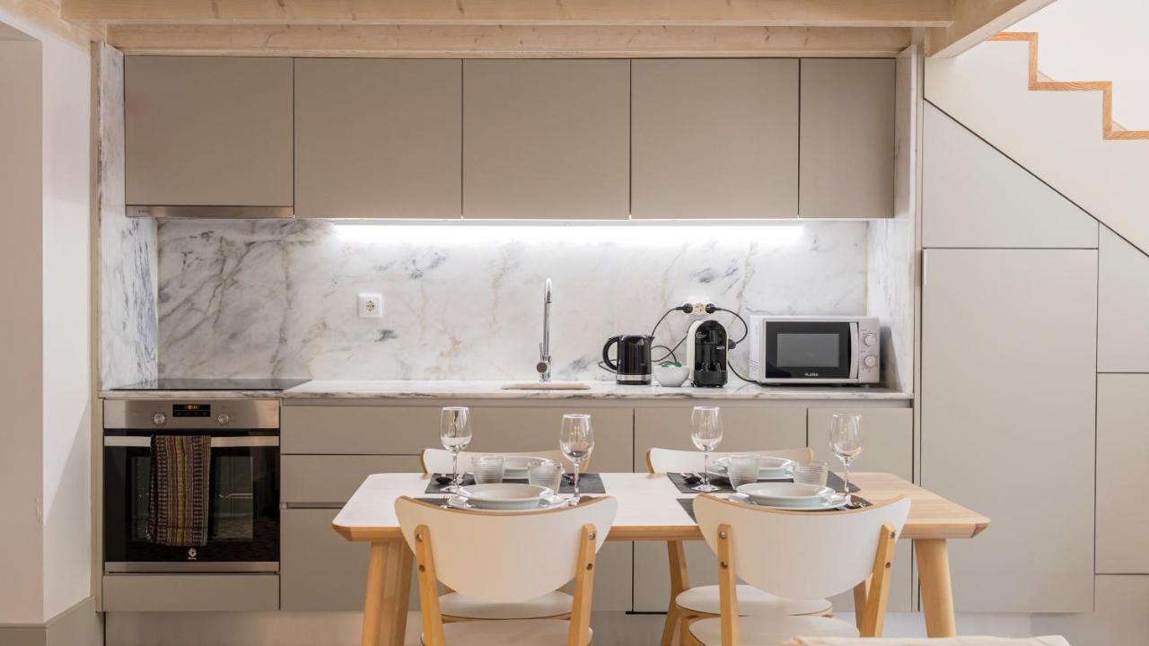 Central Stunning Duplex W/ Patio By Lovelystay Порто Екстериор снимка