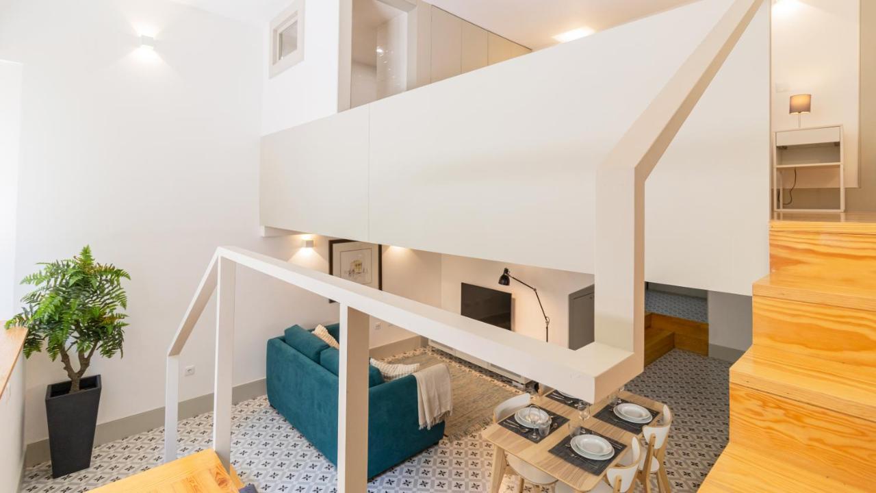 Central Stunning Duplex W/ Patio By Lovelystay Порто Екстериор снимка